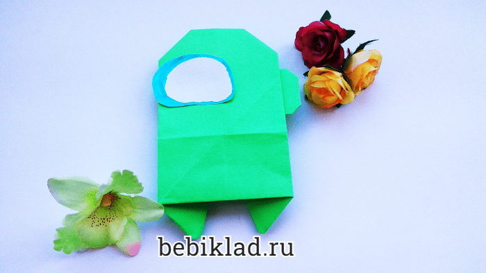 Космонавт